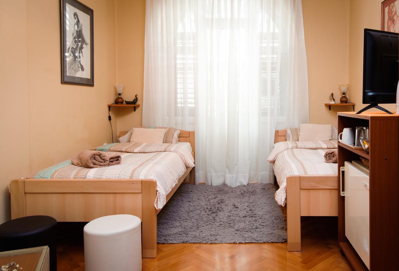 Private Accommodation Milisa Spalato Esterno foto