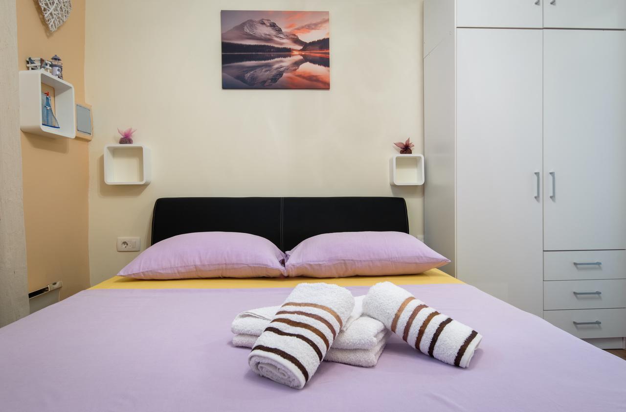 Private Accommodation Milisa Spalato Esterno foto