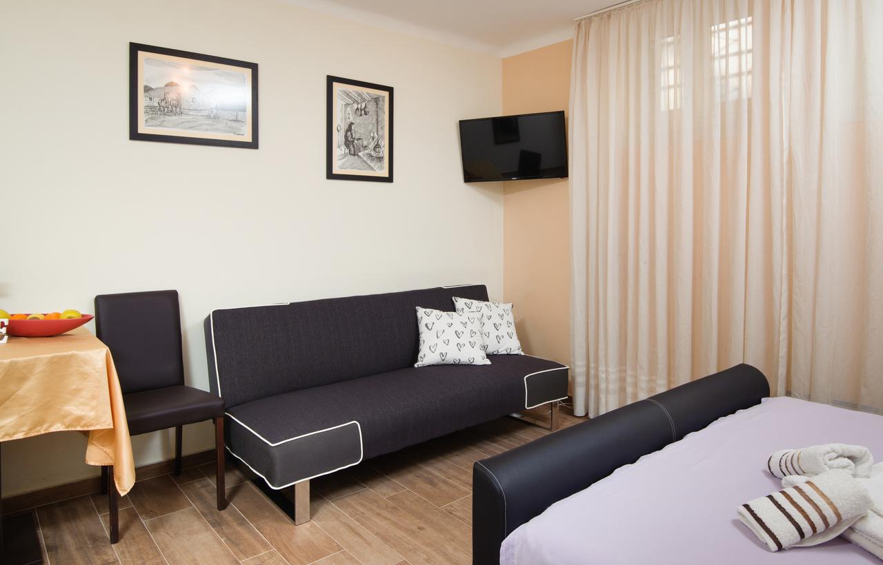 Private Accommodation Milisa Spalato Esterno foto
