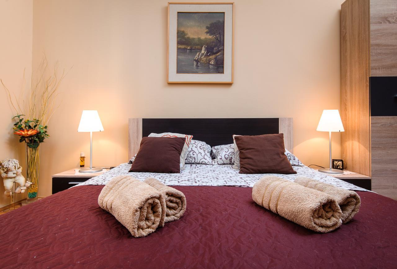 Private Accommodation Milisa Spalato Esterno foto