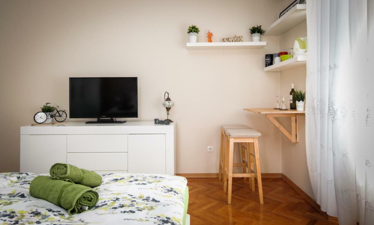 Private Accommodation Milisa Spalato Esterno foto