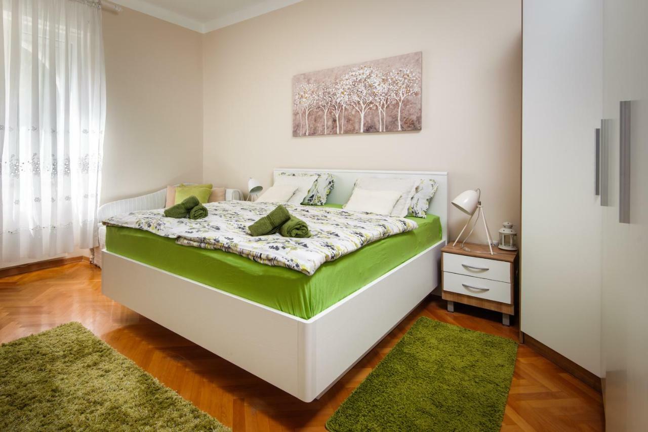 Private Accommodation Milisa Spalato Esterno foto